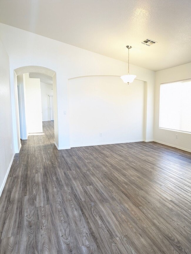 Photo - AVAILABLE NOW IN SAN TAN RANCH GILBERT!!!