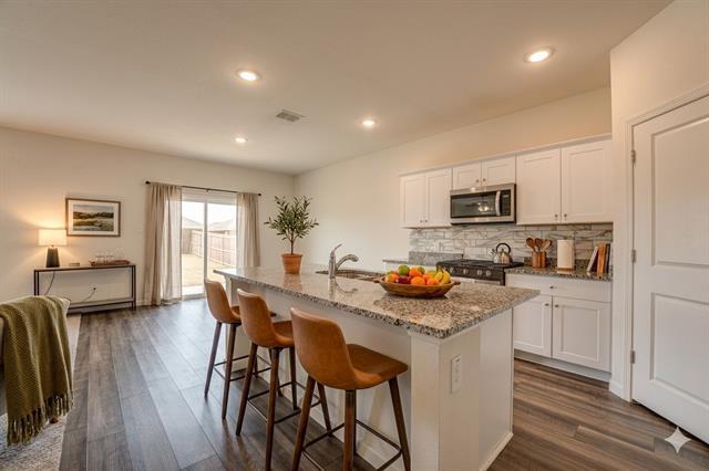 Photo - 767 Camden Dr