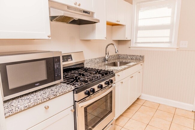 Photo - 1903 Grayland Ave Unit 1903-C