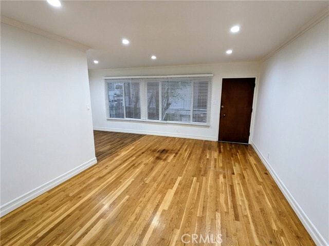 Building Photo - 1019 6th St Unit 2