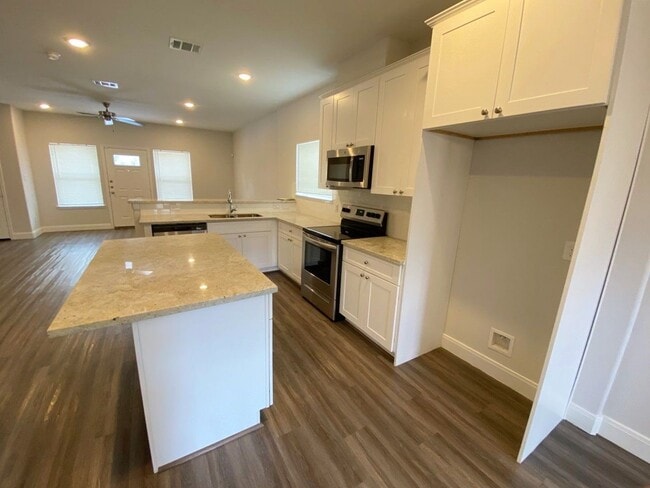 Photo - 8214 Parker Rd Unit A