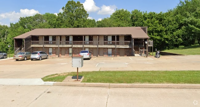 Building Photo - Lakeside Apartments