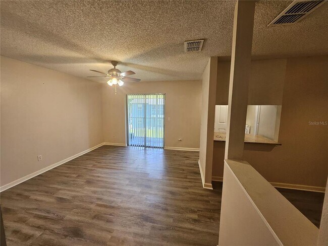 Photo - 4136 Pershing Pointe Pl Unit 4