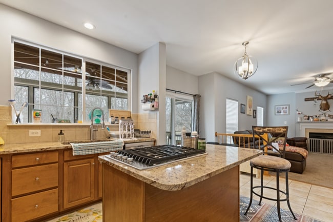 Photo - 2953 Medford Dr