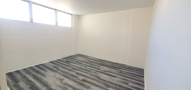 Photo - Convenient 2 bed, 1 bath, 1 parking unit in Makiki Unit 1208