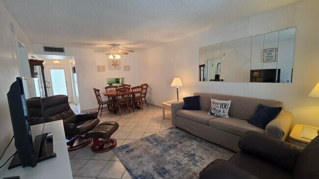 Photo - 2900 NW 46th Ave Unit 213