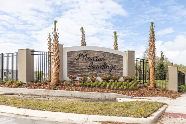 Monroe Landings - Monroe Landings Apartments