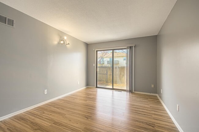 Photo - 8011 E 130th Ct