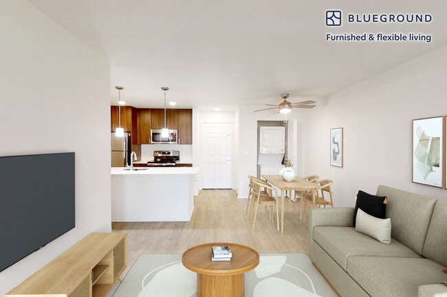 Photo - 333 1st St Unidad FL3-ID6059A