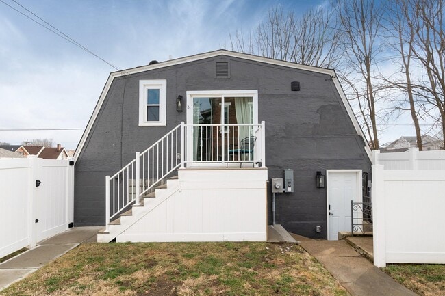 Building Photo - 222 Prospect St Unit 3