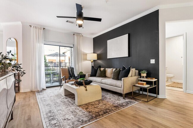 Photo - Spin to Win | Rent-Free Move-In Offer! Unidad EASR