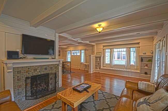 Photo - Beautifully Renovated Craftsman with Private Yard & Guest Suite in Prime Bankers Hill
