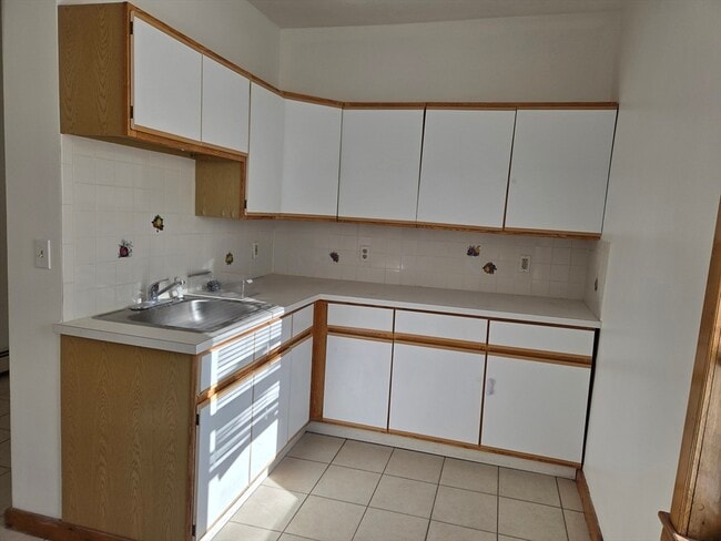 Photo - 5 Massasoit Rd Unit 2