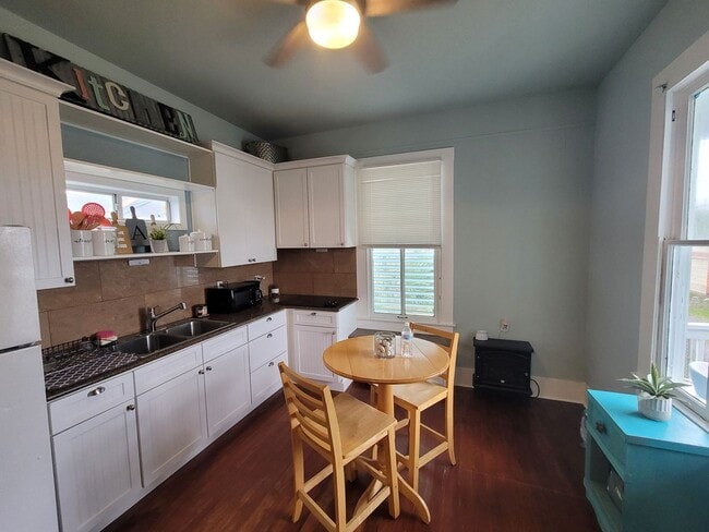 1623 Ave N 1/2 Unit 1623 ave. N 1/2 (rear)