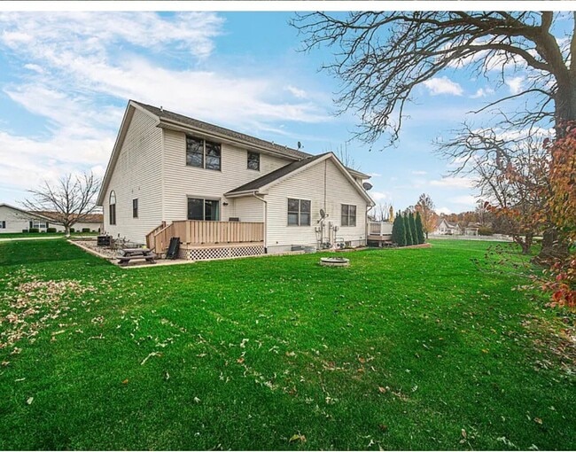 Photo - 6708 Tanager St