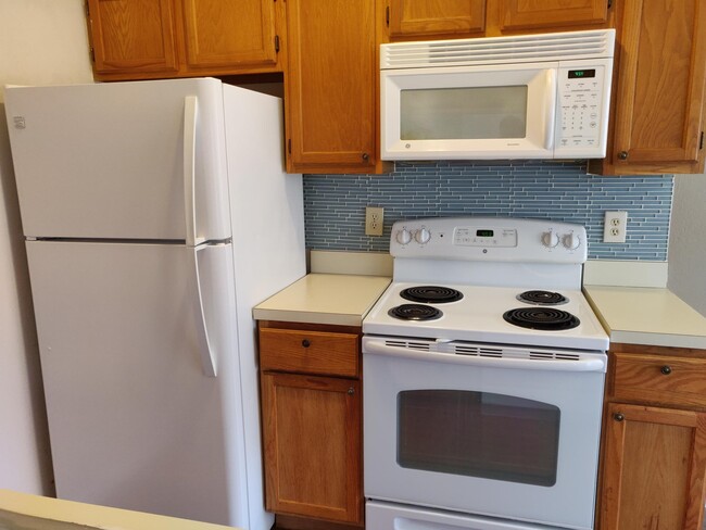 Kitchen - 9747 Whitehurst Dr Condo Unit 157