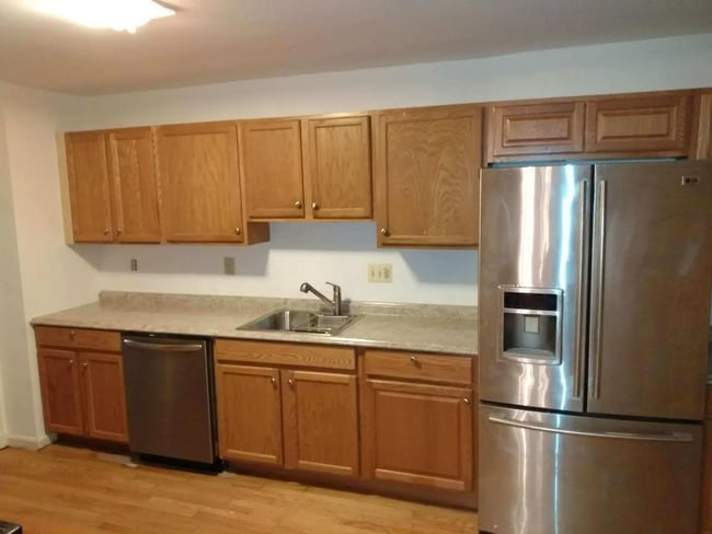 Photo - 2123 Edgewater Pkwy
