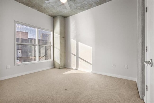 Photo - 250 Pharr Rd NE Unit 309