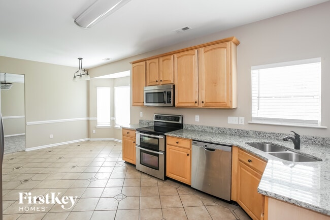 Photo - 10203 Fairbourne Ct