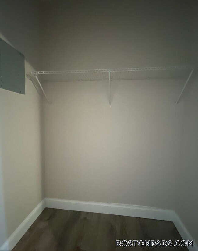 Photo - 671 Middle St Unidad 13