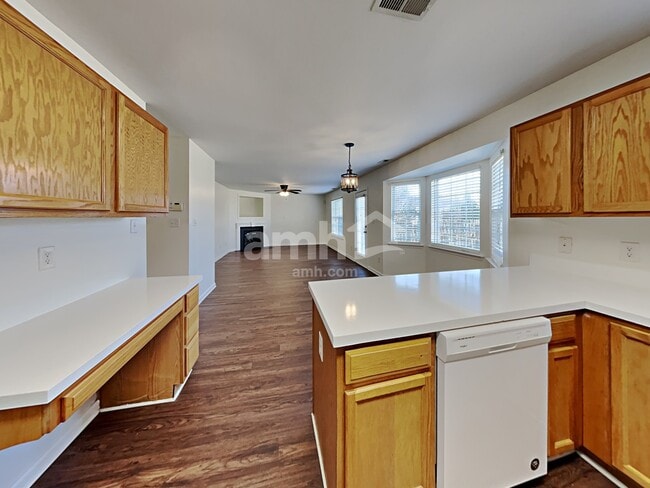 Photo - 254 Royalton Rd