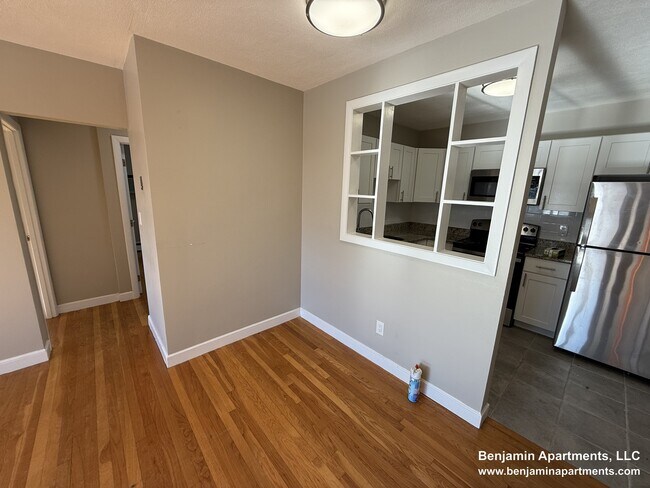 Photo - 274 Grove St Unit 1