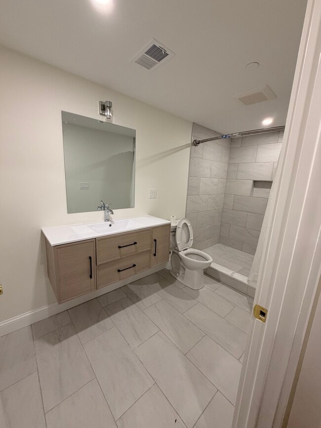 Photo - 12 Rowena St Unit 3