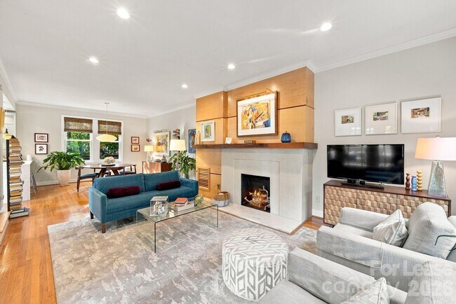 Photo - 1621 Lyndhurst Ave