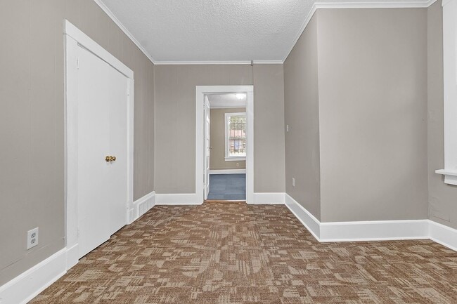 Photo - Charming 3-Bedroom Home in Convenient Memphis Location