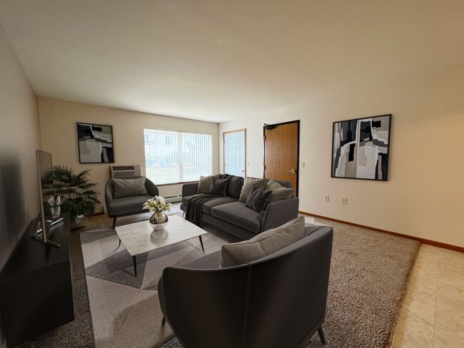 Photo - Hilltop Apartment Community
