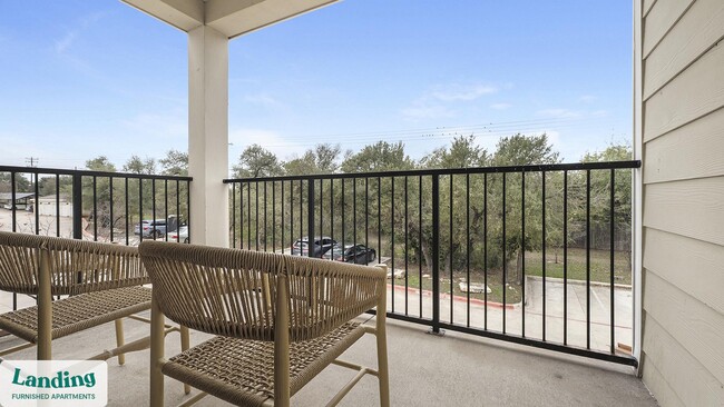 Photo - 12700 Ridgeline Blvd Unidad 14207