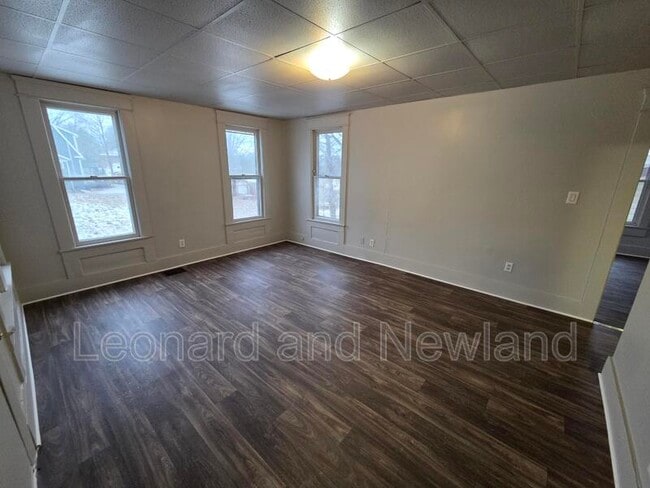 Photo - 1215 Gomber Ave