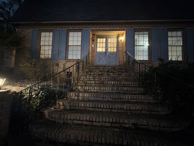 Photo - 4019 Piedmont Dr SE