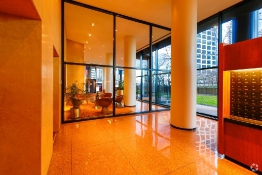 Building Photo - 155 N Harbor Dr Unit 1806 Rental