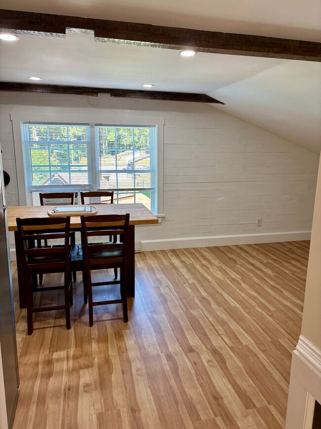 11349 SC Highway 121 Unit B