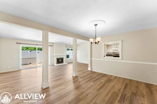 Photo - Coastal San Clemente Townhome with Brand New Flooring – Steps to the Beach!