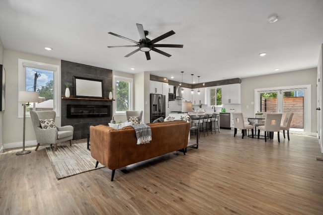 Photo - 1629 Forest Ave