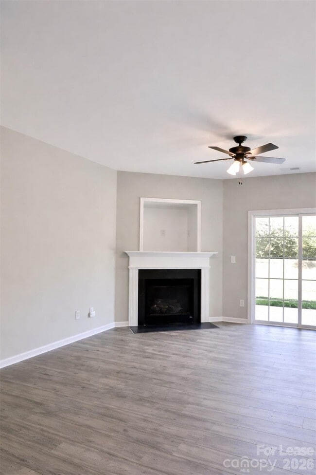 Photo - 9646 Walkers Glen Dr NW