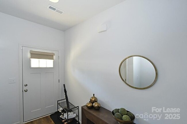 Photo - 2046 McDonald Dr