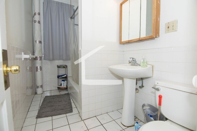Photo - Great deal! 3-bed, 1.5 Bath in Allston on The B Line; Heat/HW Incl!