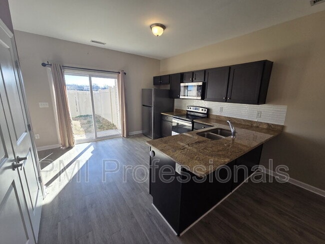 Photo - 4109 George Buchanan