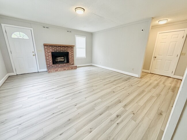 Photo - 1020 Betsy Dr
