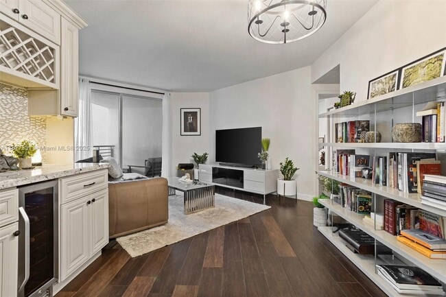 Building Photo - 1830 Radius Dr Unit 620 Rental
