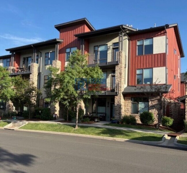 Building Photo - 2241 Limon Dr Unit 303