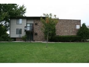W. Wilson Apartments - W. Wilson Apartments