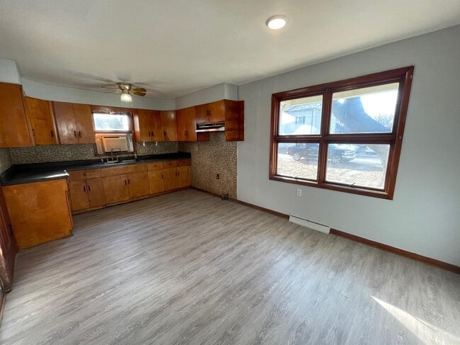 Photo - 101 Virginia-N