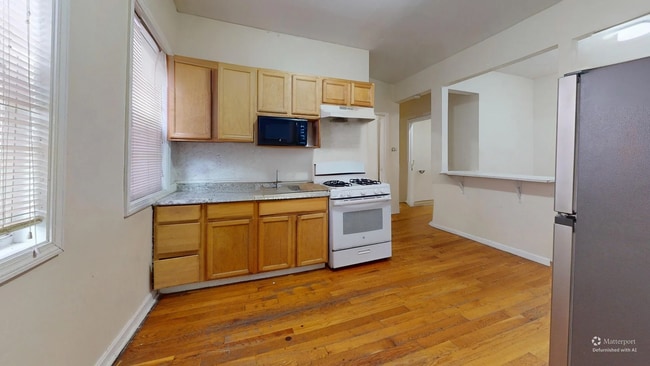 Building Photo - 15-17 Langdon St. Unit 15-1 Rental