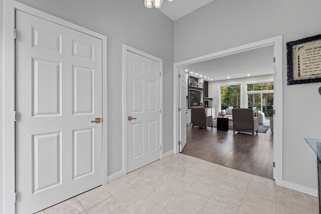 Photo - 44 Chem. d'Estérel