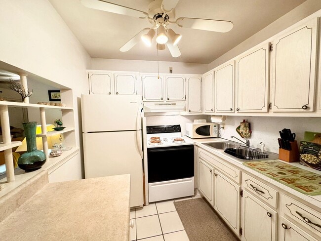 Photo - 3040 Lake Osborne Dr Unit 108