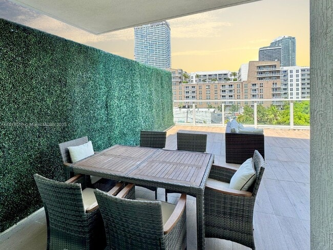 Photo - 321 NE 26th St Unit 503